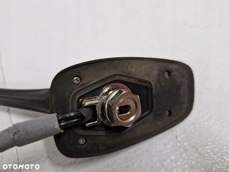 honda civic viii 8 sedan antena dachowa podstawa bat - 5