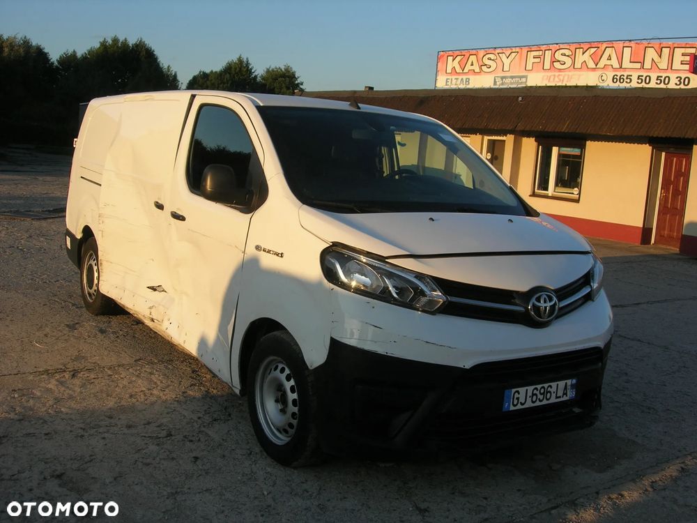 Toyota Proace - 1