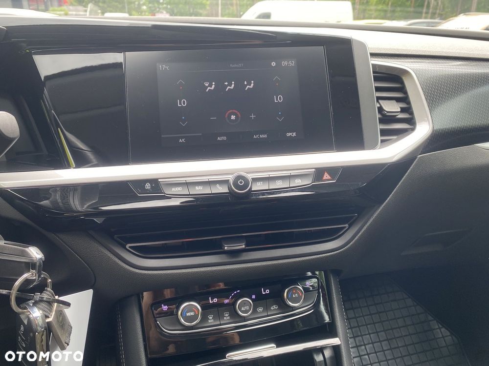 Opel Grandland 1.2 T GS S&S - 18