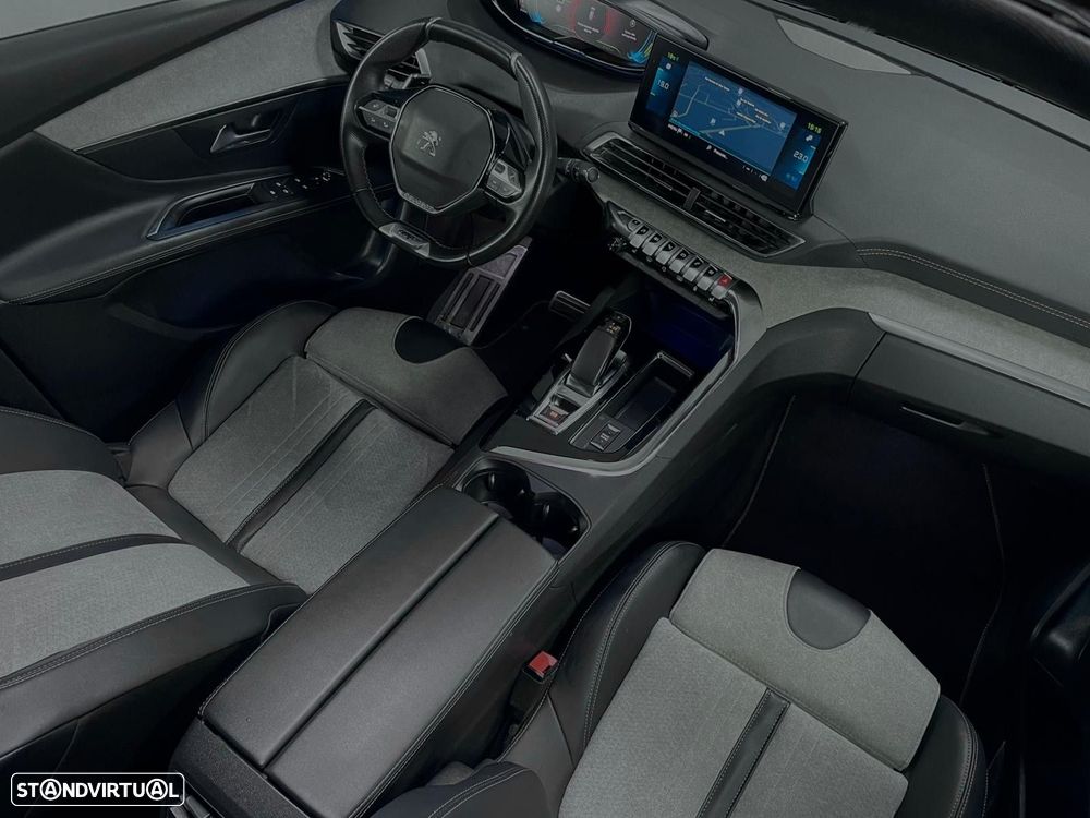 Peugeot 3008 1.6 Hybrid GT Line e-EAT8 - 4