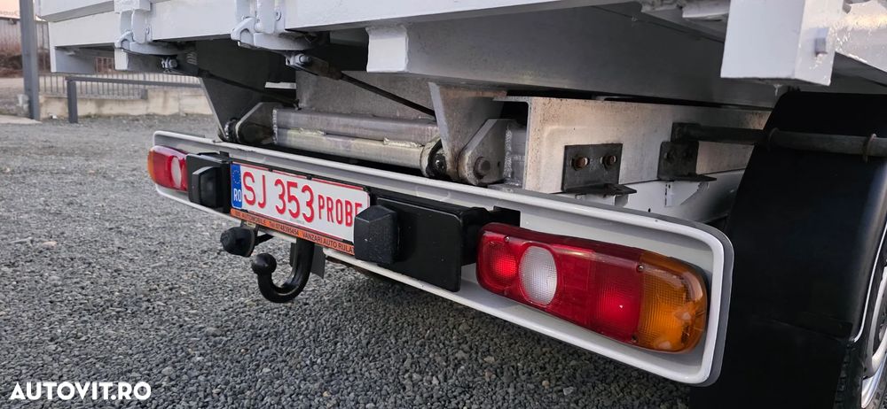 Volkswagen TRANSPORTER face lift 2.0 tdi, 140cp,  186.200 km,           basculabil 3.2t original,  07/2012 (serie 2013).  (factura cu TVA, SEAP , finantare PJ, rate PF - 33