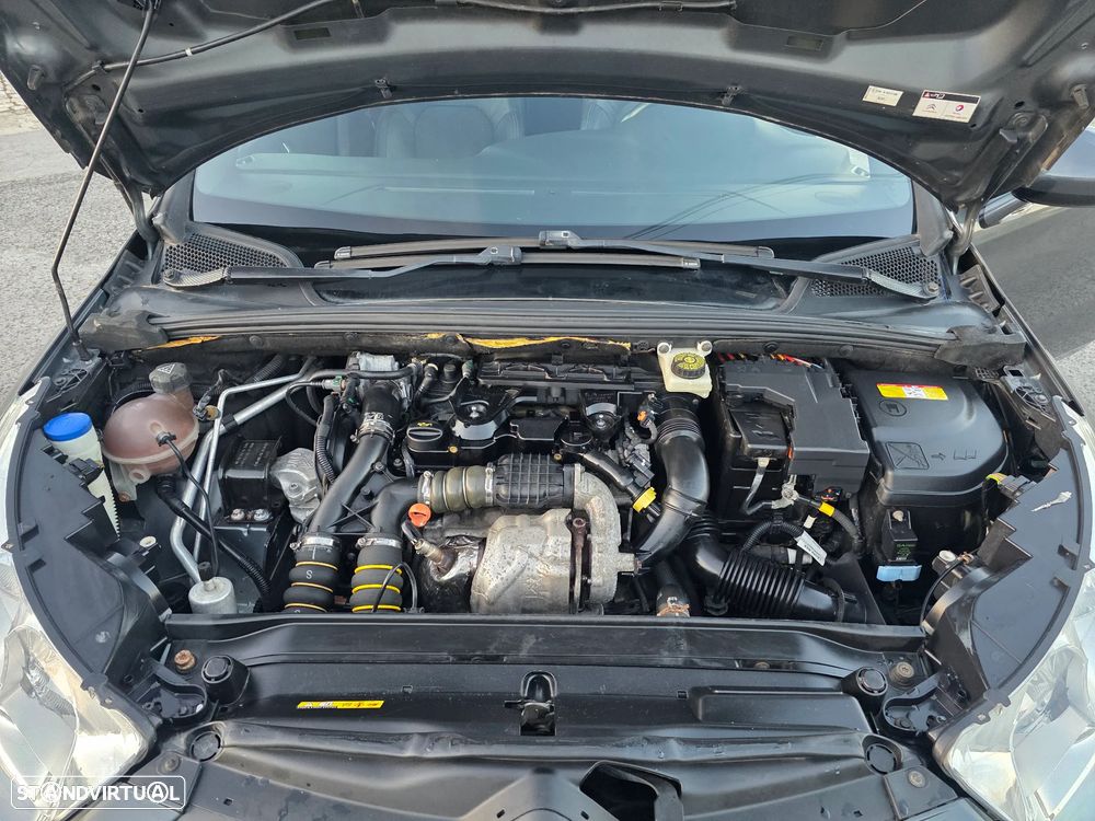 Citroën DS4 1.6 e-HDi So Chic - 7