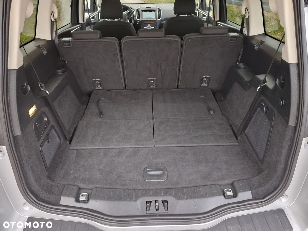 Ford Galaxy 2.0 TDCi Titanium - 18