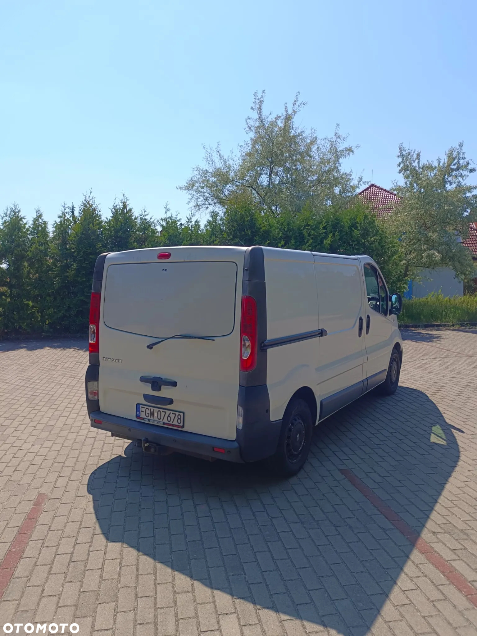 Renault Trafic 2.0 DCI - 4