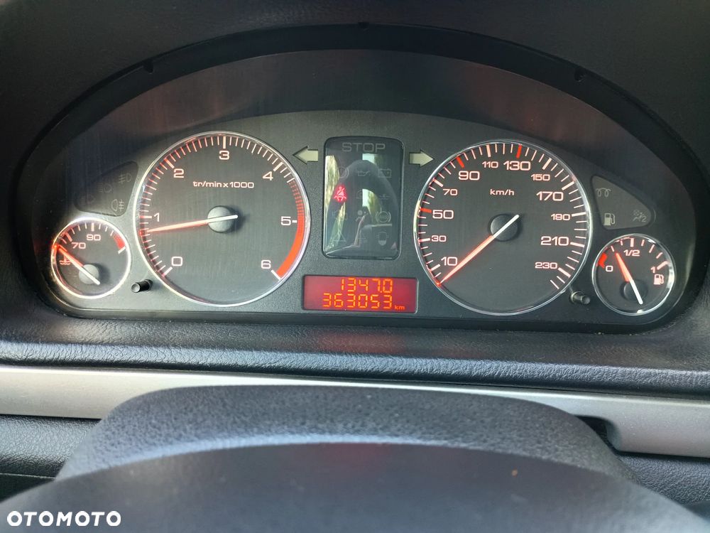Peugeot 407 - 10