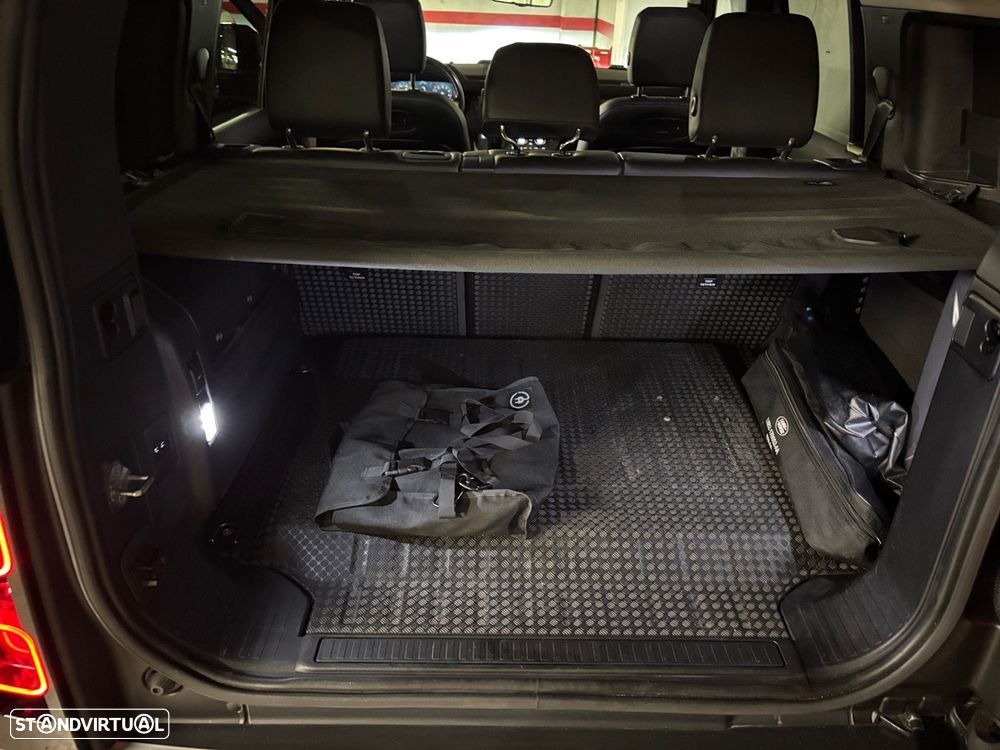 Land Rover Defender 110 P400e XS Edition - 13