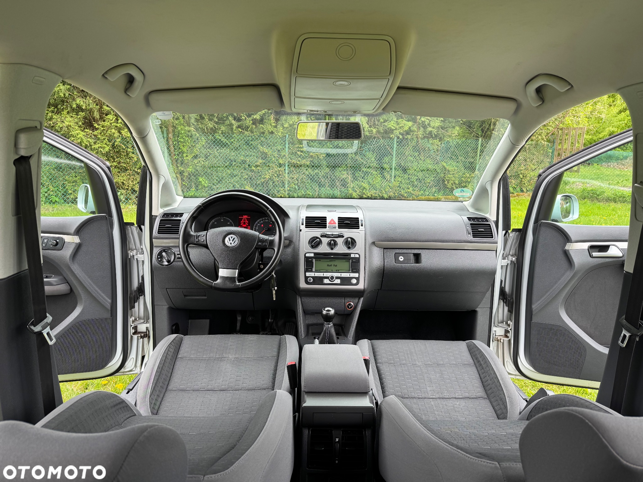 Volkswagen Touran 1.9 TDI DPF Blue Motion Highline - 21