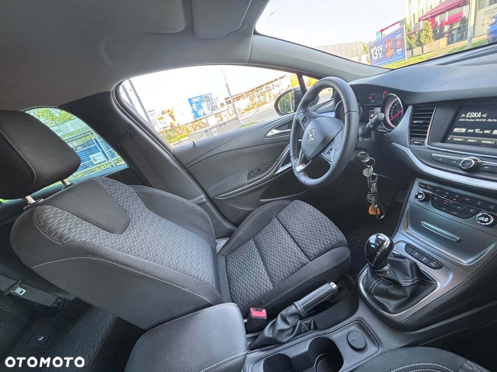 Opel Astra 1.6 CDTI Energy - 22