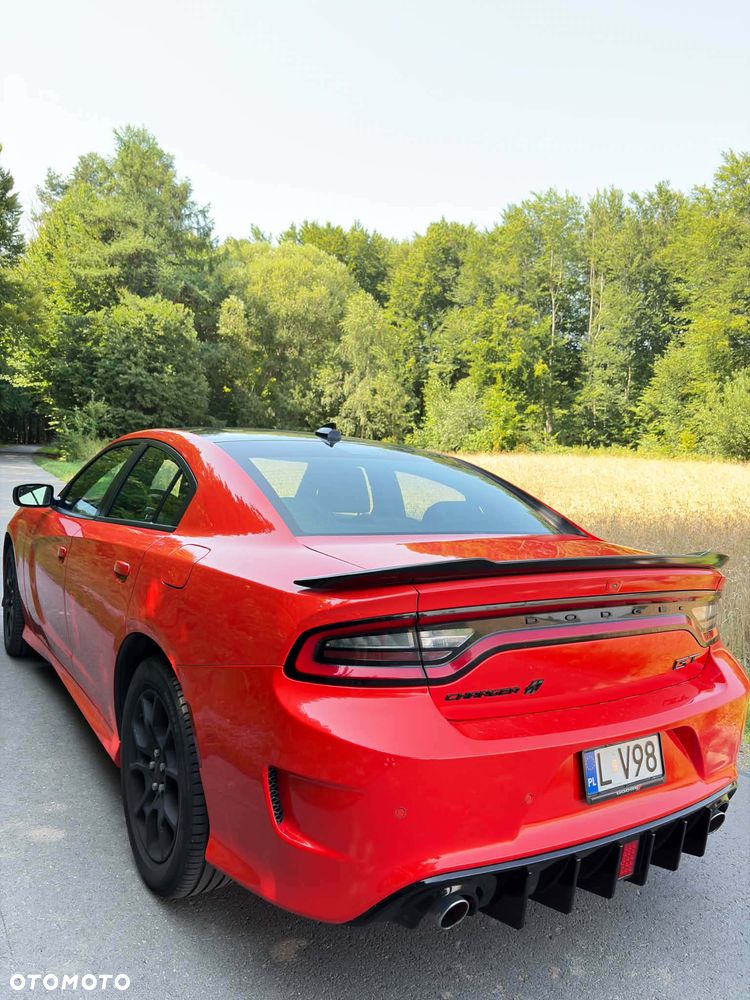 Dodge Charger - 4