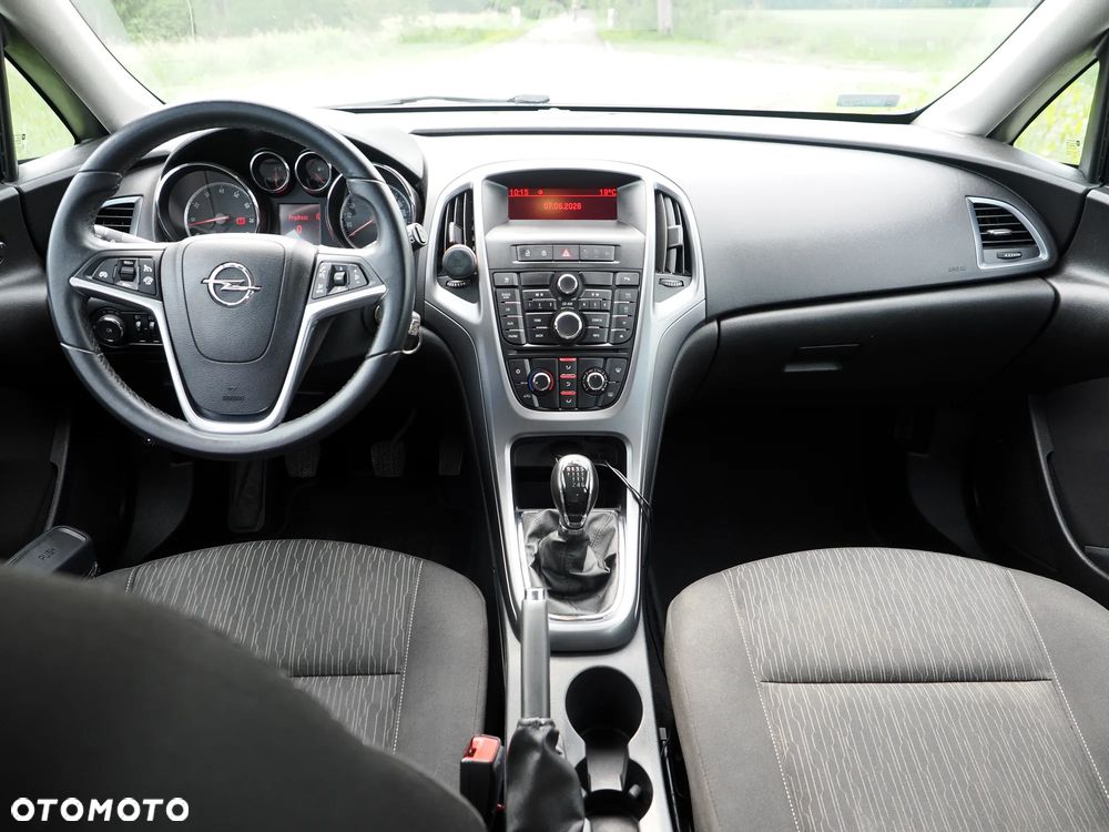 Opel Astra 1.4 T Active - 11