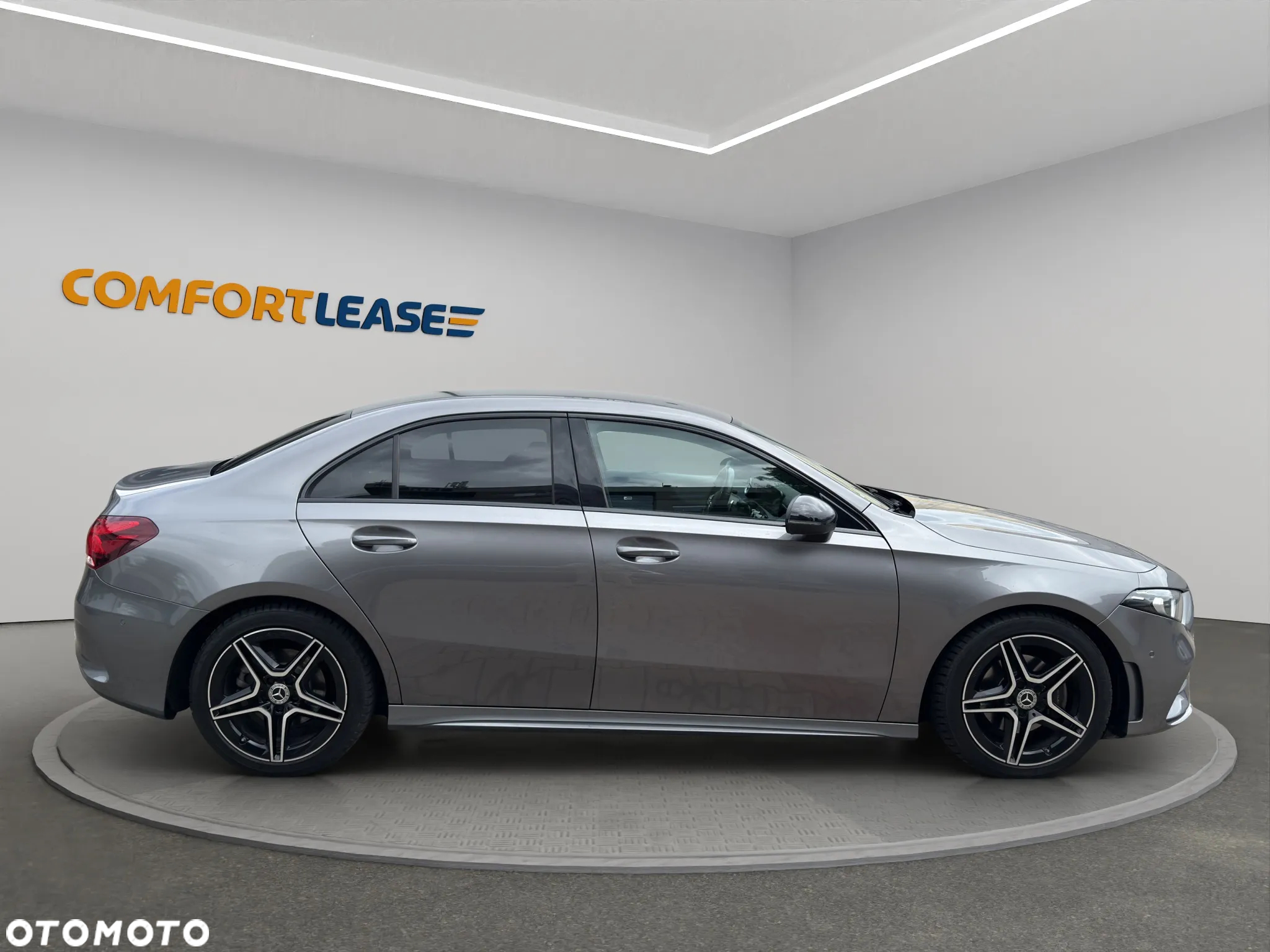 Mercedes-Benz Klasa A 200 AMG Line 7G-DCT - 7