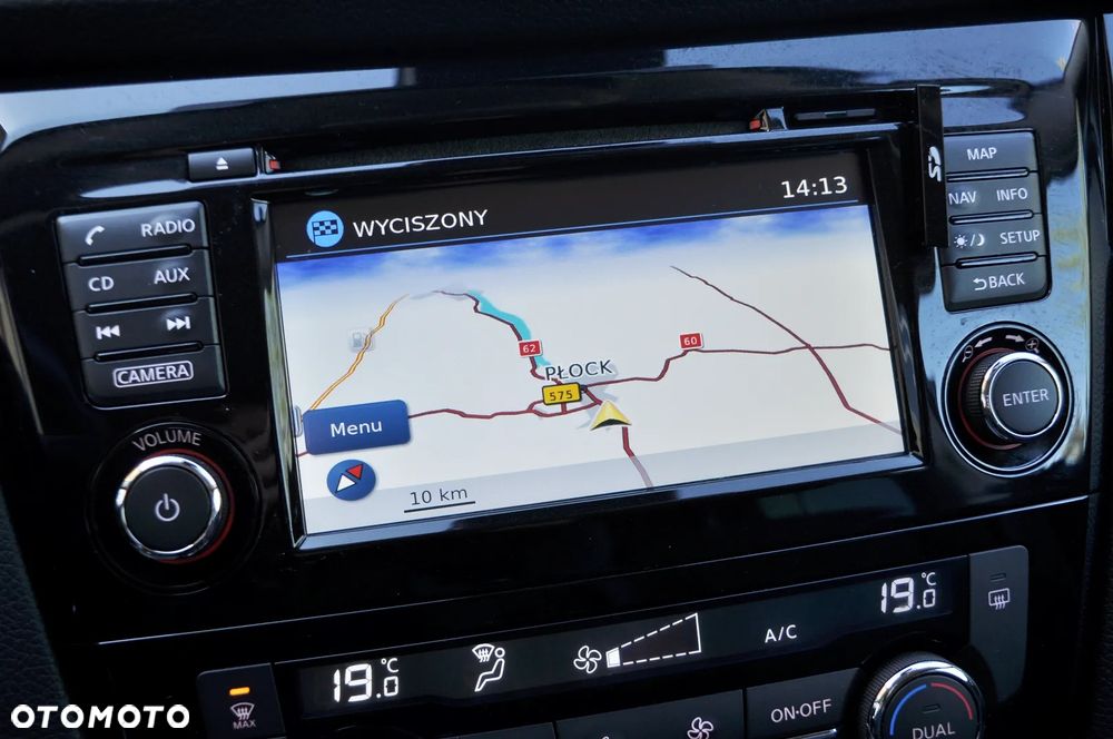 Nissan Qashqai 1.6 DIG-T N-Connecta - 27