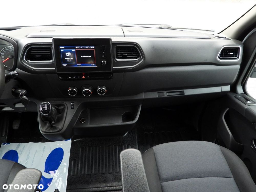 Renault MASTER SKRZYNIA PODWÓJNA KABINA DOKA 6 MIEJSC TEMPOMAT NAWIGACJA LEDY KLIMATYZACJA  150KM - 26