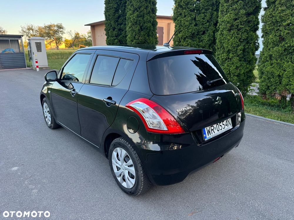 Suzuki Swift 1.2 Premium - 4