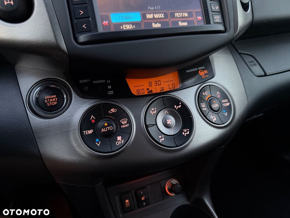Toyota RAV4 - 36