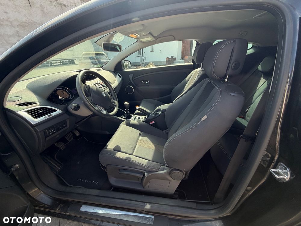 Renault Megane - 23