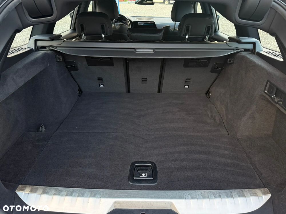 BMW Seria 3 330e PHEV M Sport sport - 15