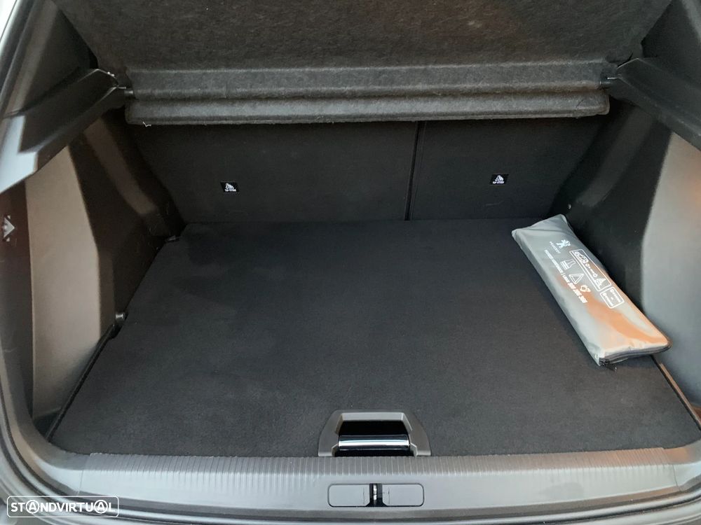 Peugeot 2008 1.5 BlueHDi Allure Pack - 10