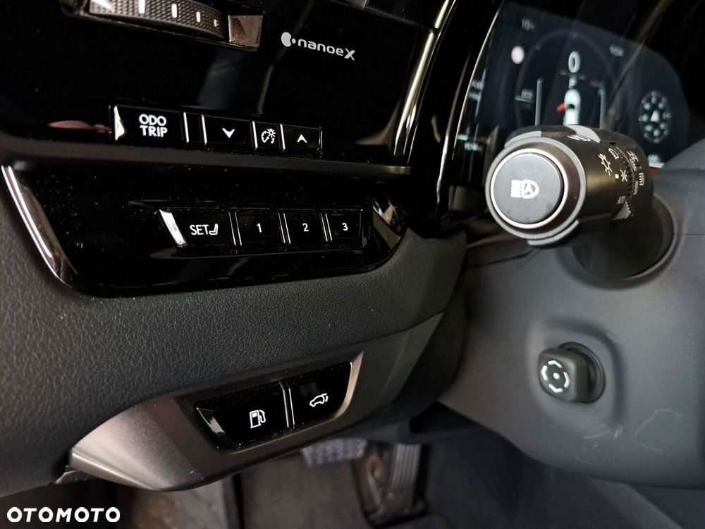 Lexus RX 2025