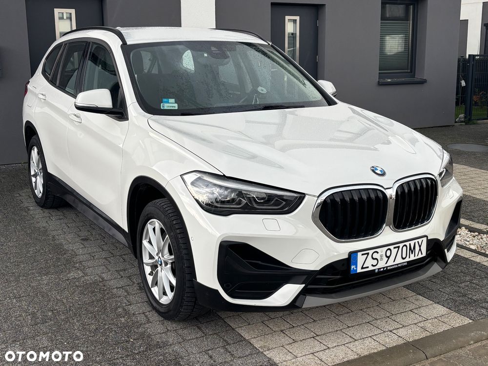 BMW X1 sDrive18i - 14