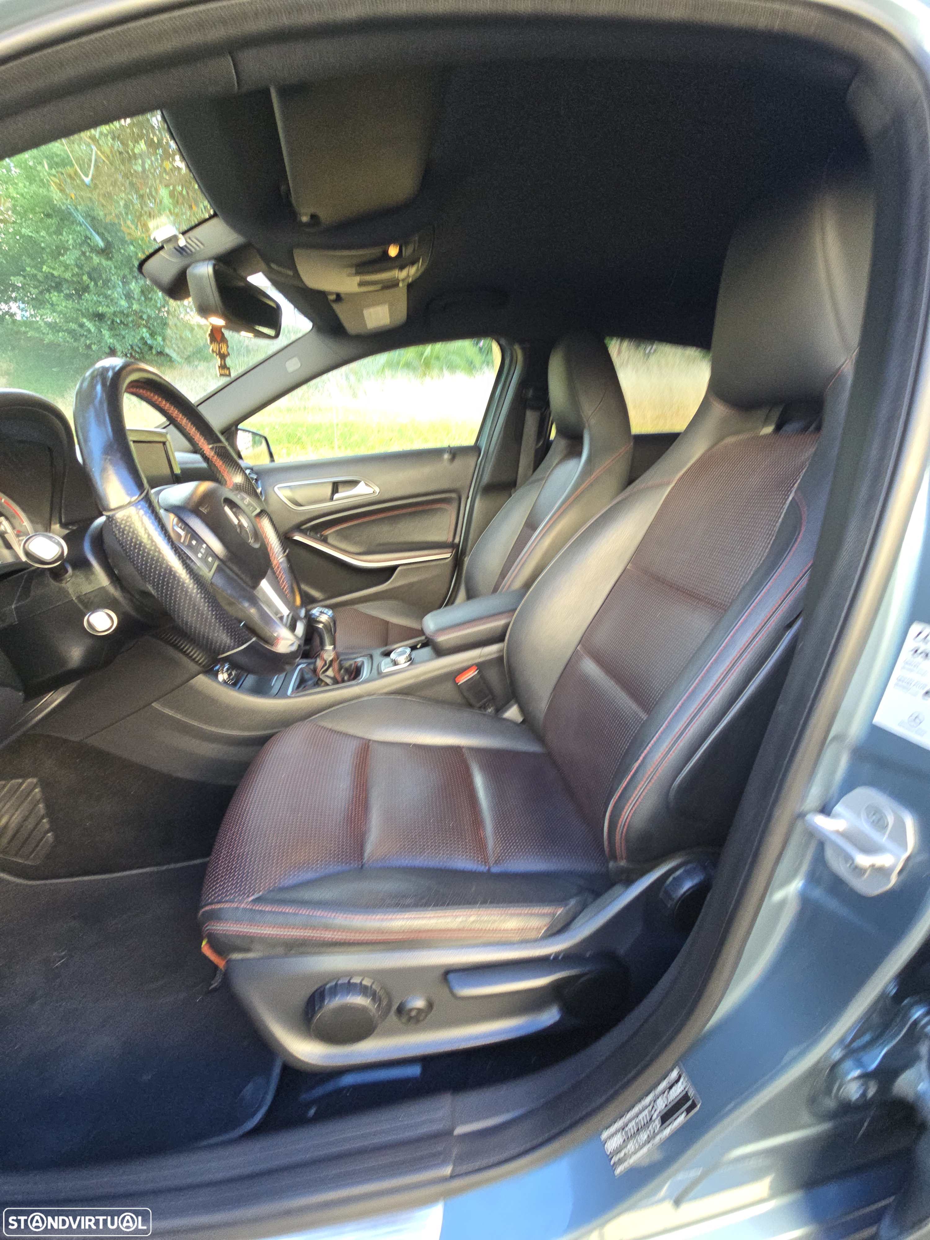 Mercedes-Benz A 200 CDI AMG Line - 21