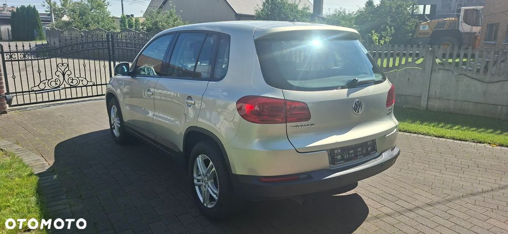 Volkswagen Tiguan 1.4 TSI BlueMotion Technology Exclusive - 25