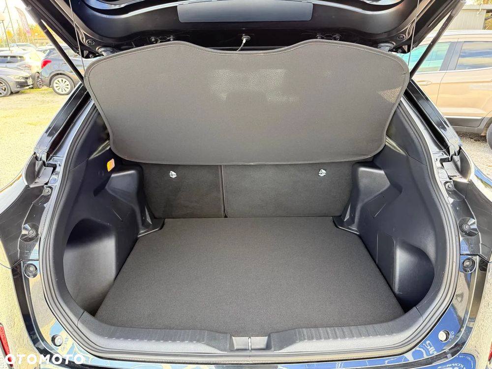 Toyota Yaris Cross Hybrid 1.5 Comfort - 27