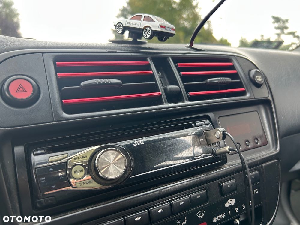 Honda Civic 1.4i - 6