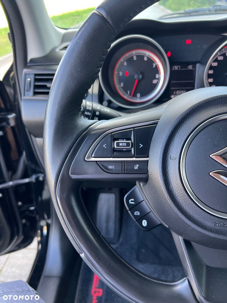 Suzuki Swift - 11