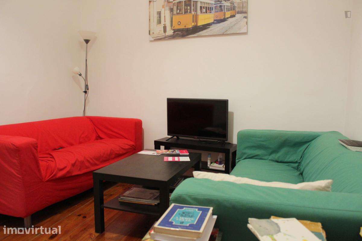 Quarto - localizado em Alcântara Lisbon - Grande imagem: 2/28