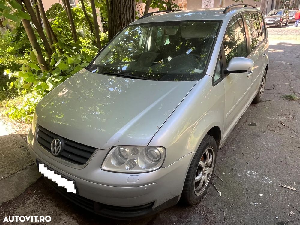 Dezmembrez VW Volkswagen Touran 2005 gri argintiu 2.0 TDI 7 locuri - 3