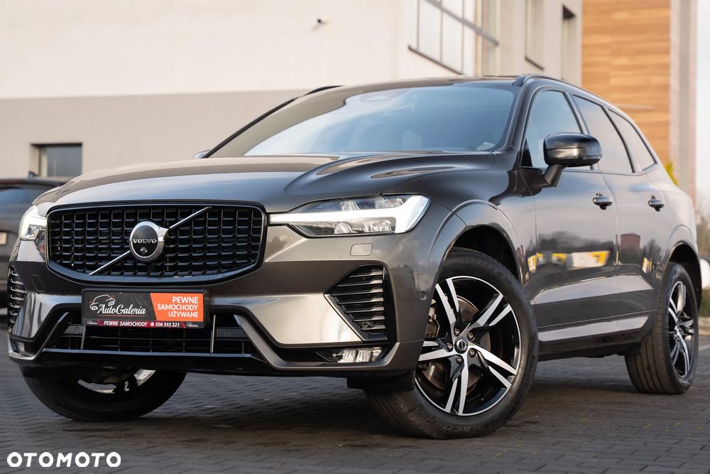 Volvo XC 60 B4 D AWD Ultimate Dark - 2