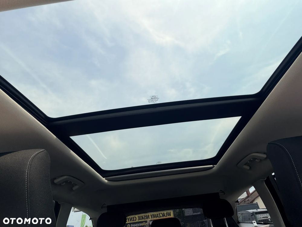 Ford Mondeo 2.0 EcoBlue Titanium - 28