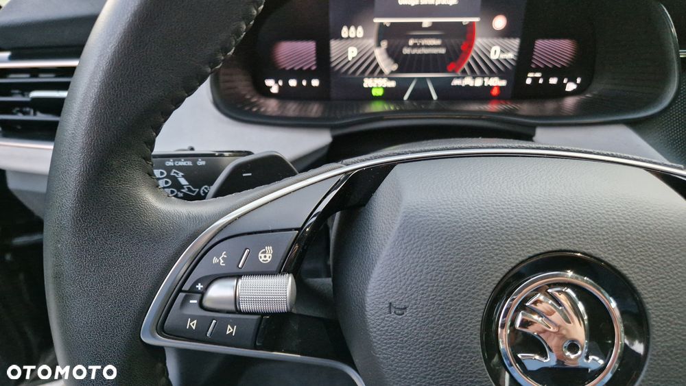 Skoda Scala 1.5 TSI Selection DSG - 10
