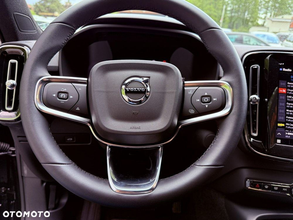 Volvo XC 40 - 22