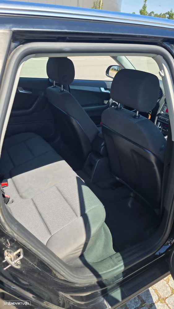 Audi A3 Sportback 1.6 TDI S-line S tronic - 4