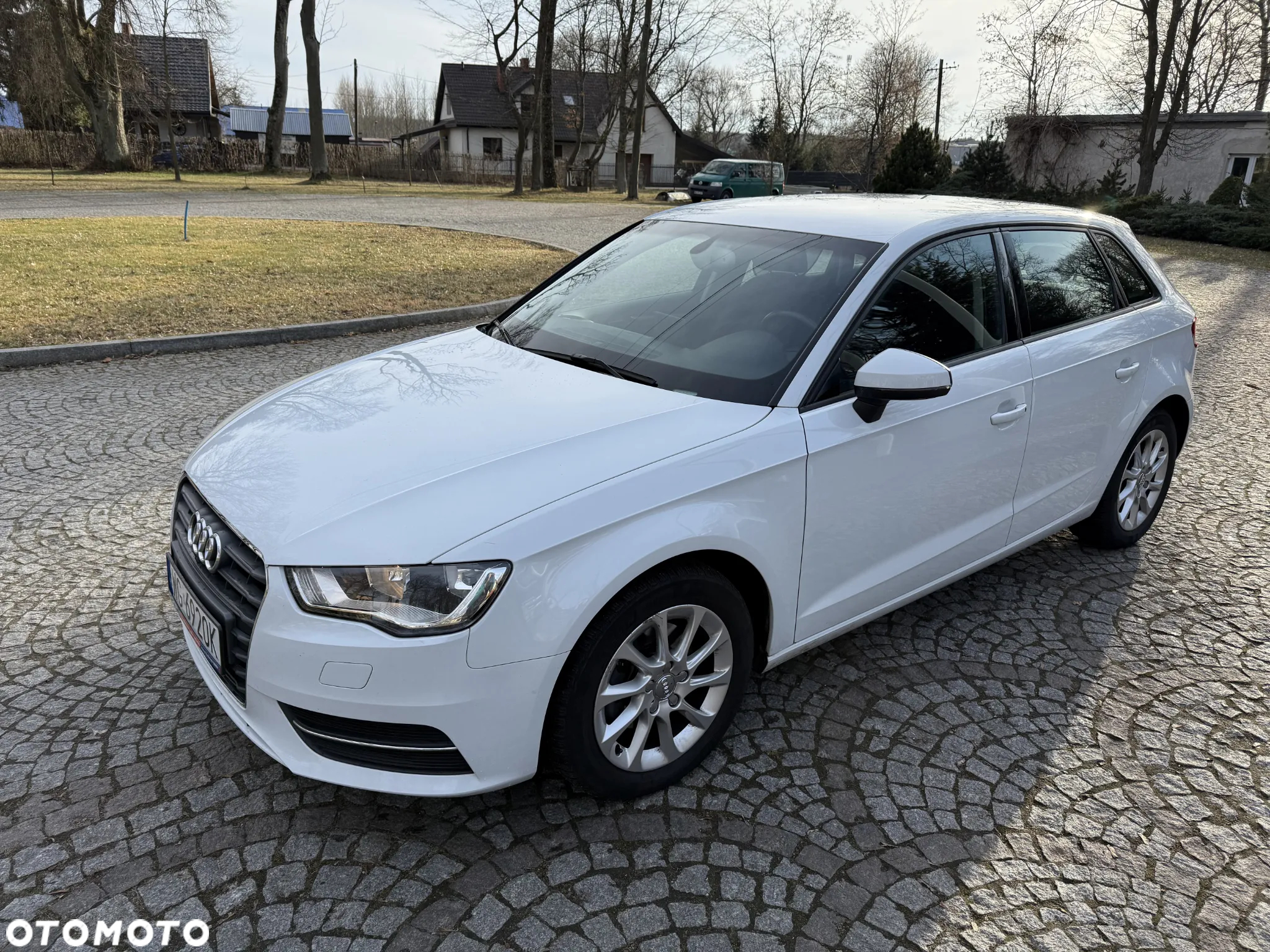 Audi A3 1.4 TFSI cylinder on demand Sportback Attraction - 10