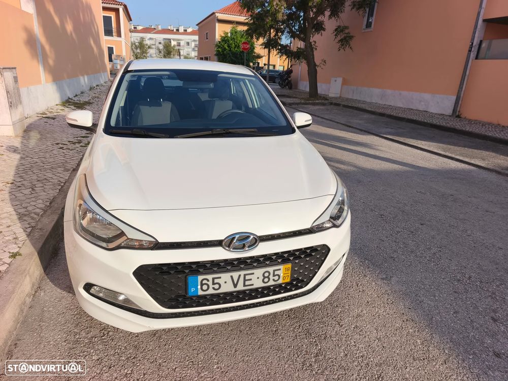 Hyundai i20 1.1 CRDi Access+Bluetooth - 12
