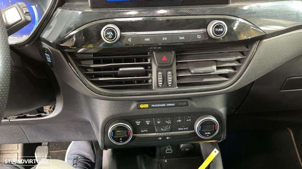 Ford Kuga 1.5 EcoBoost ST-Line - 19