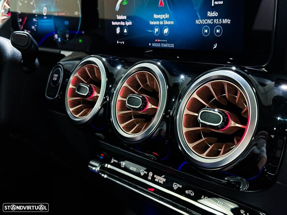 Mercedes-Benz EQA 250+ Electric Art — fotografia 36