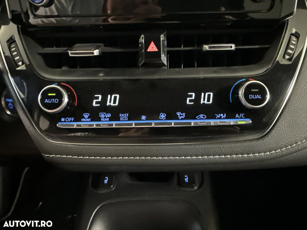 Toyota Corolla - 19