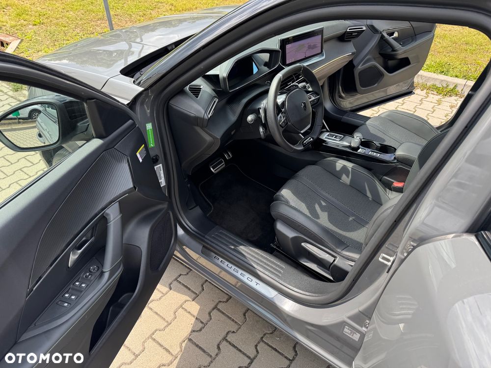 Peugeot 2008 1.2 PureTech GT Line S&S EAT8 - 19