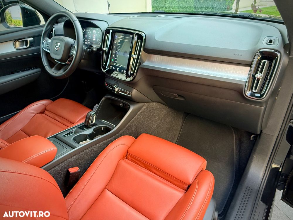 Volvo XC 40 T5 AWD Geartronic Momentum Pro - 5