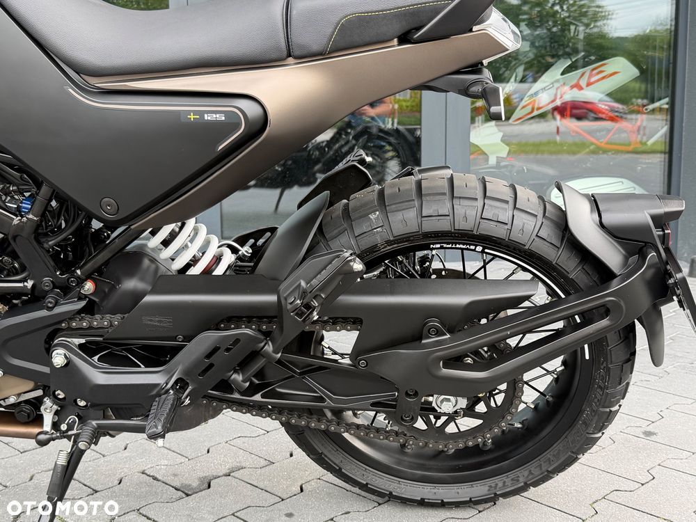 Husqvarna Svartpilen - 31