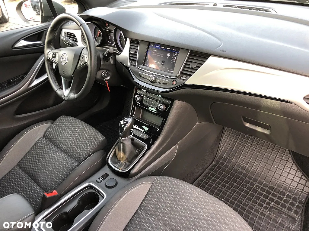 Opel Astra V 1.2 T GS Line S&S - 29