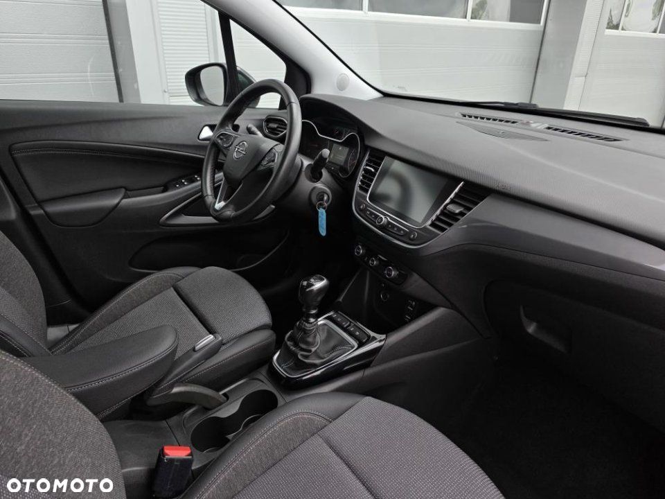 Opel Crossland X - 9