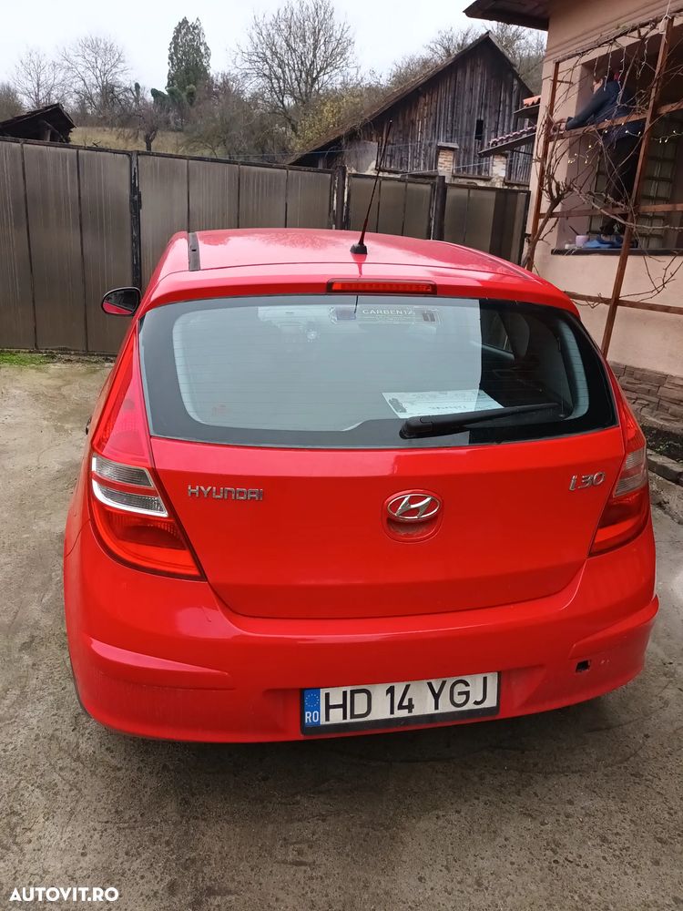 Hyundai i30 1.4 DOHC GL Classic - 6