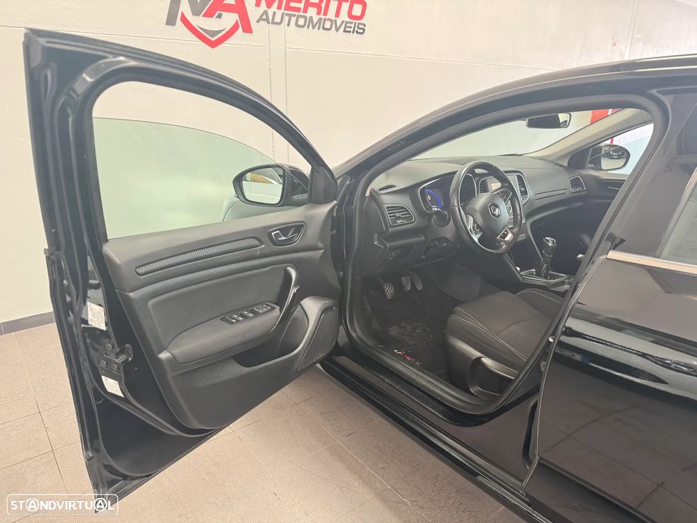 Renault Mégane ENERGY dCi 90 EXPERIENCE - 9