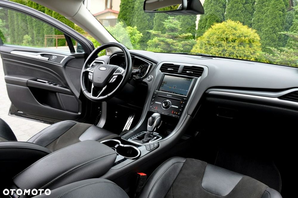 Ford Mondeo - 26