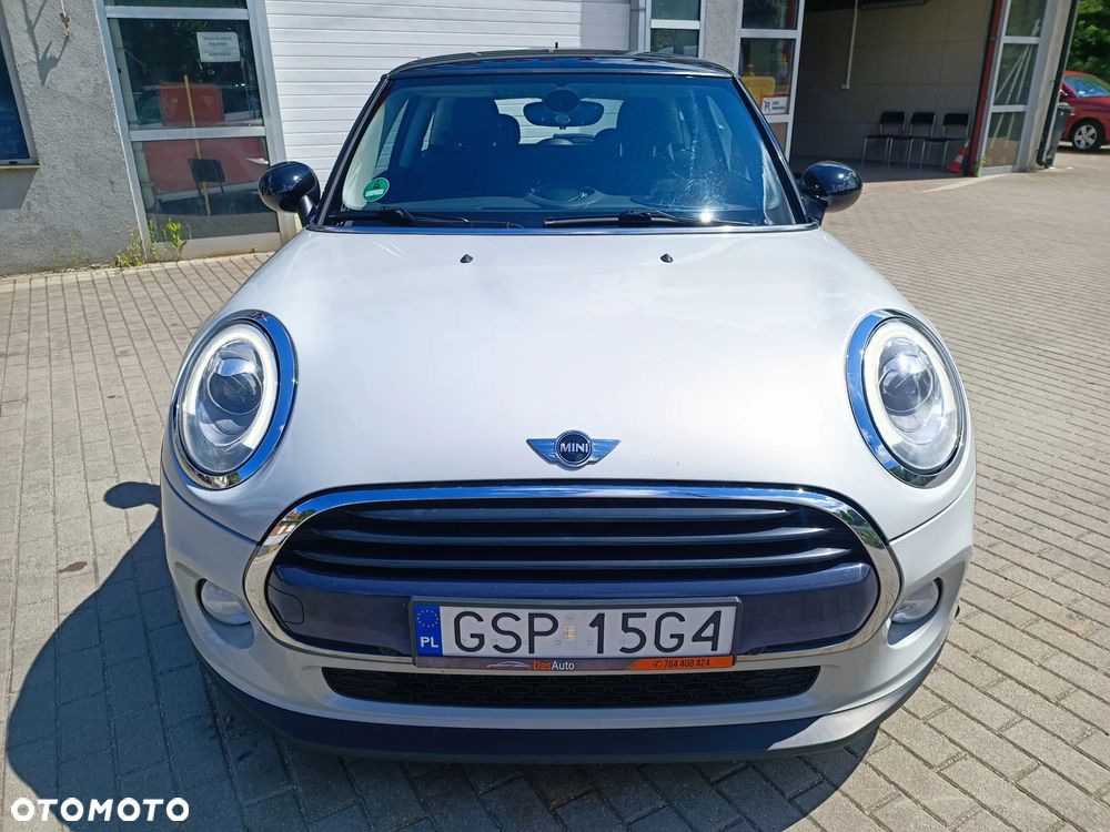 MINI Cooper Standard - 12